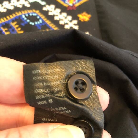 Anthrpologie Pilcro black embroidered beaded button down top size Medium - Picture 12 of 15